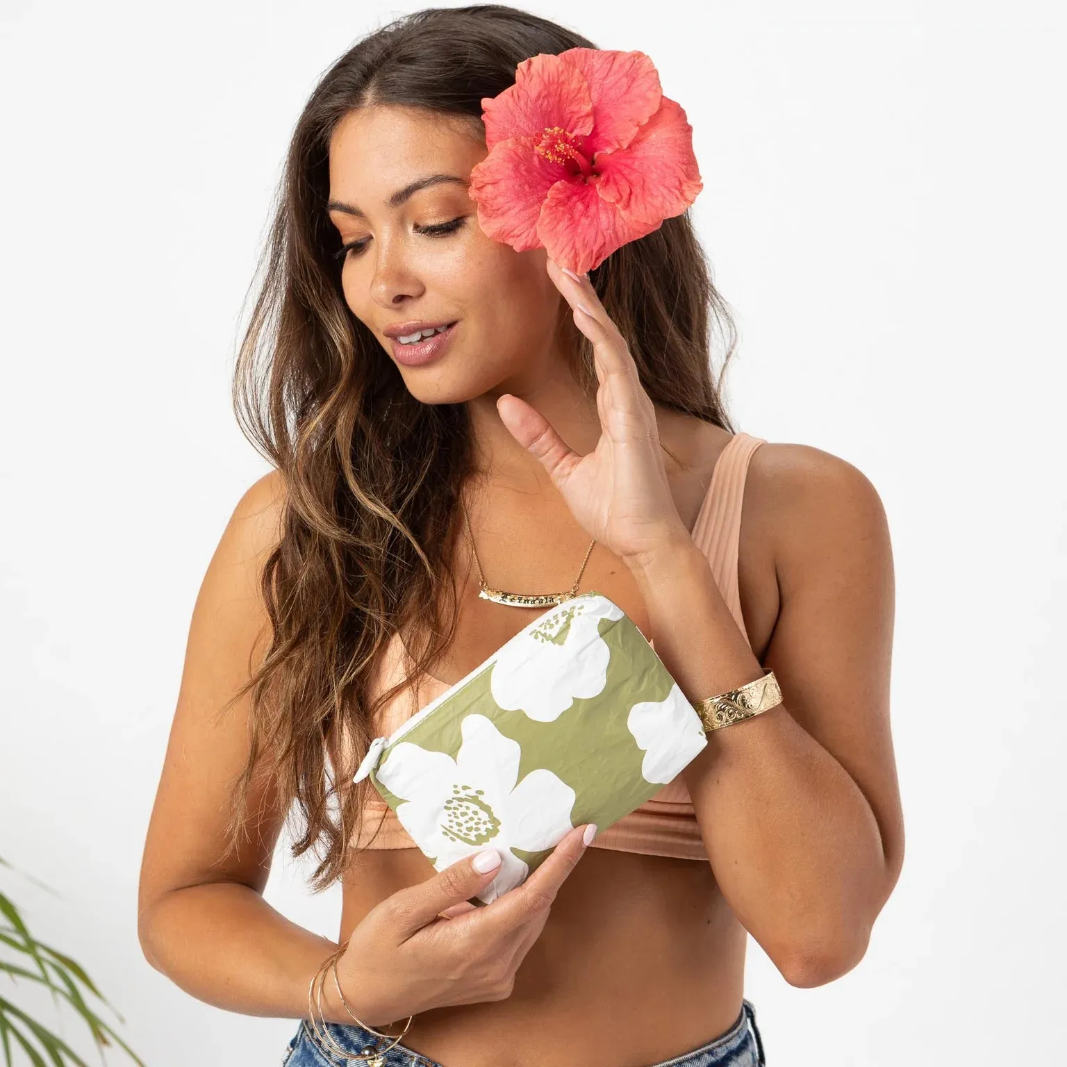 Aloha Mini Pua Moss Pouch