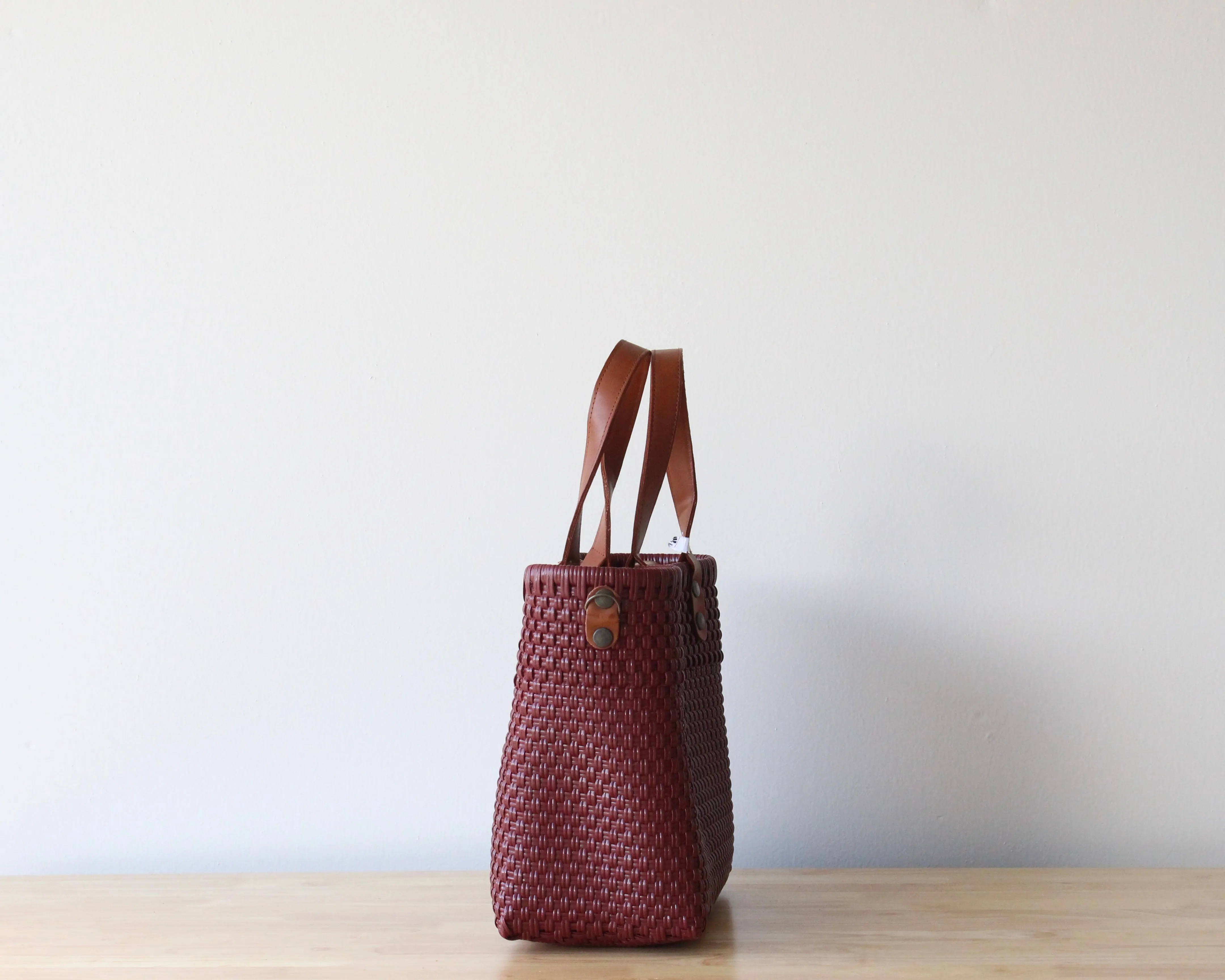 Burgundy Purse by MexiMexi