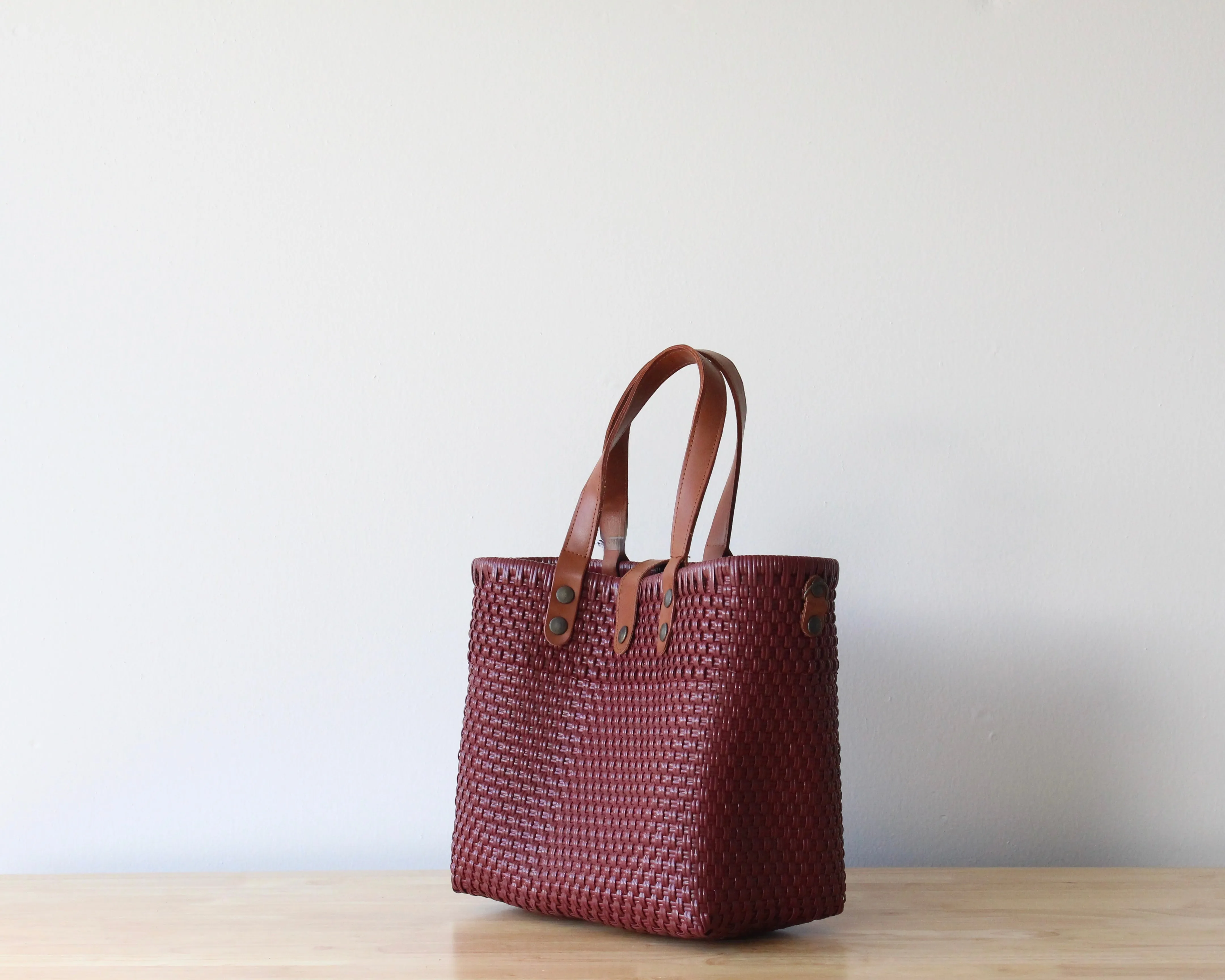 Burgundy Purse by MexiMexi