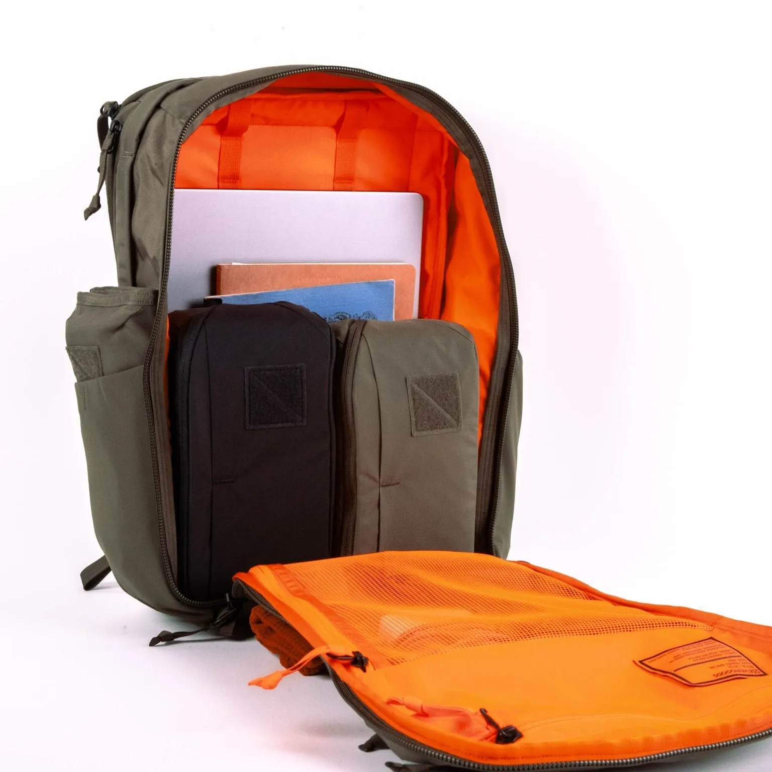 Civic Travel Bags 26L