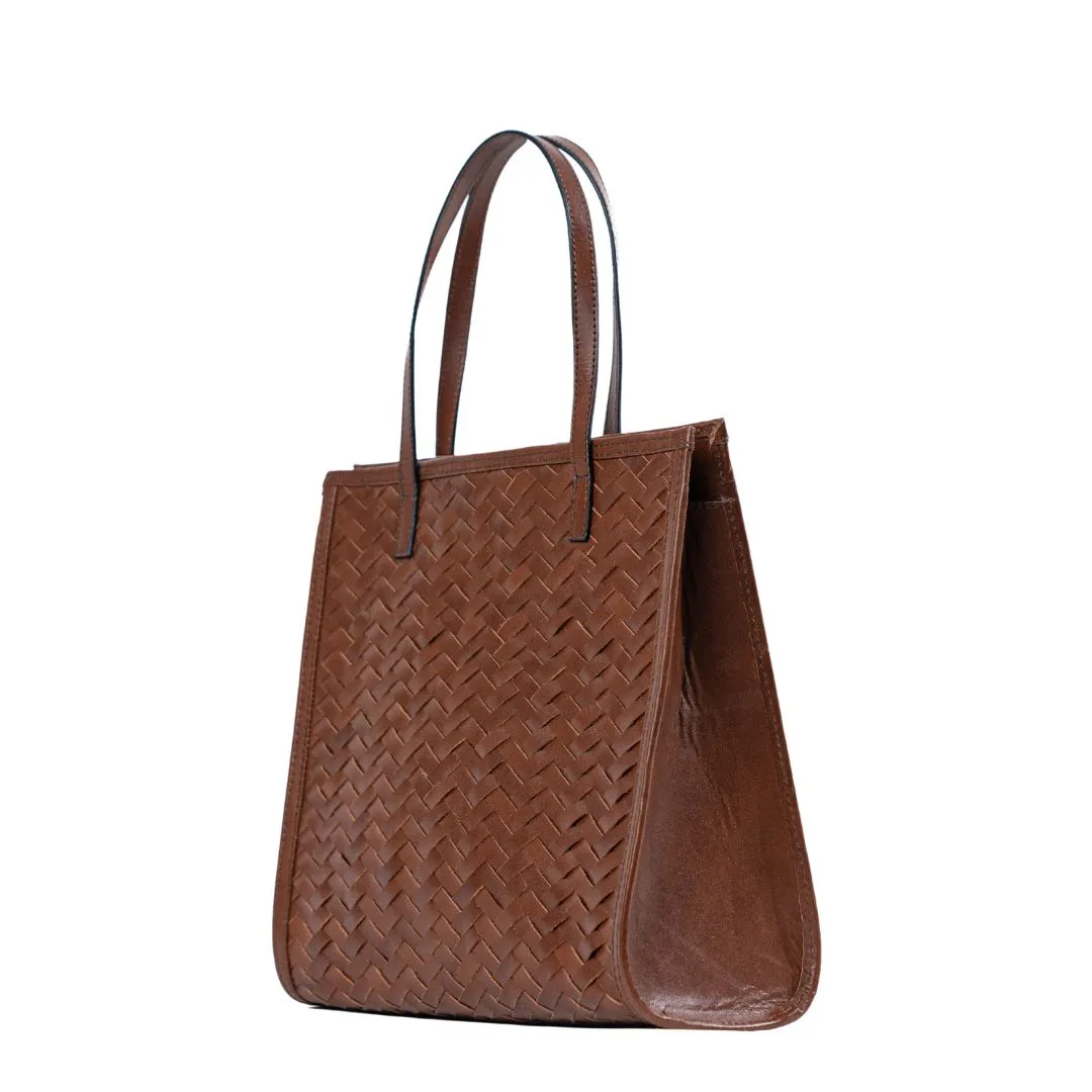 Handwoven Eli tote in brown