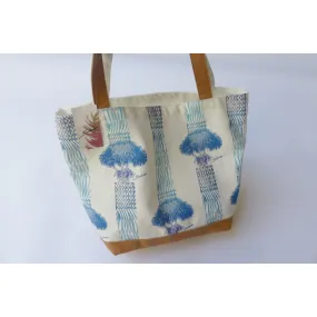 Lauhara Print White Tote