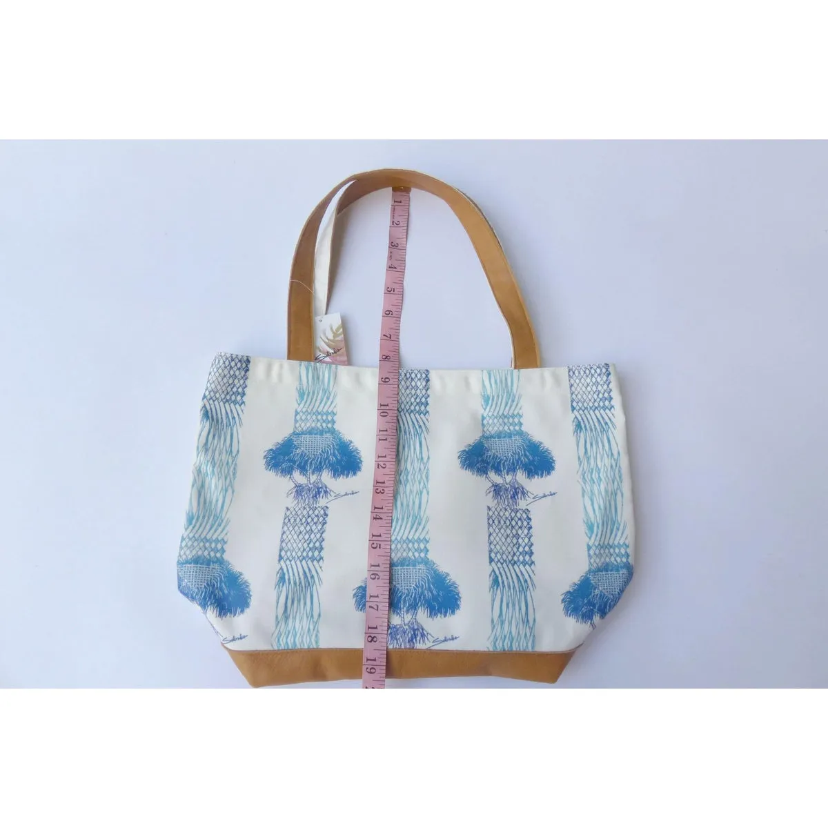 Lauhara Print White Tote