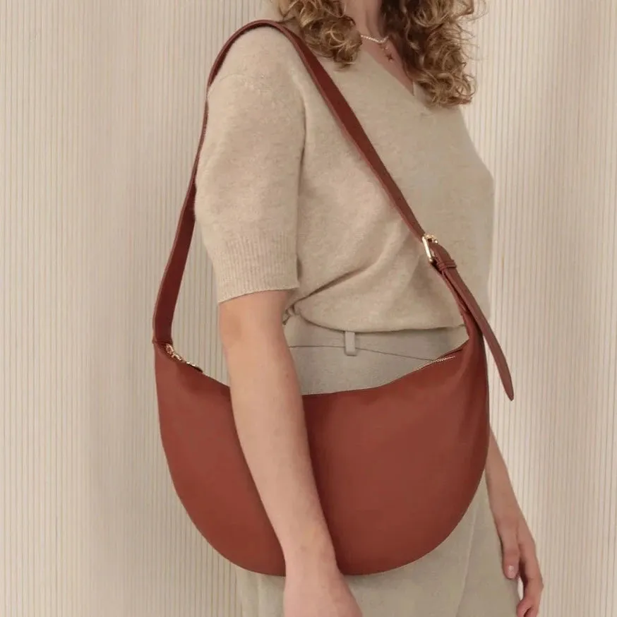 Slouchy Crossbody (Walnut)